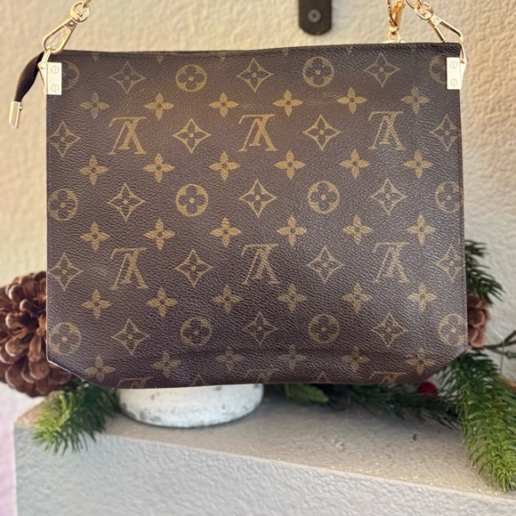 Vintage LOUIS VUITTON Monogram Pouche Toilette 26 Clutch Bag converted - Picture 14 of 14